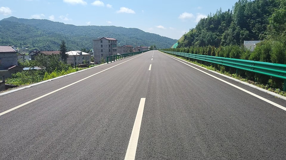 襄十隨神城市群市際、縣際斷頭路、瓶頸路(房縣段）建設(shè)項目